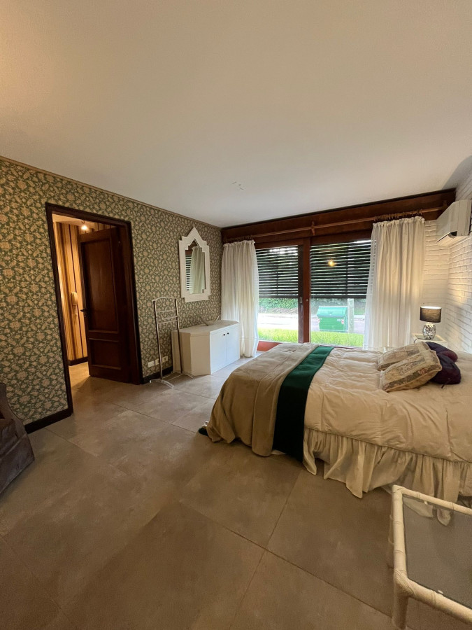 Casa ID.2705 - HERMOSA RESIDENCIA 