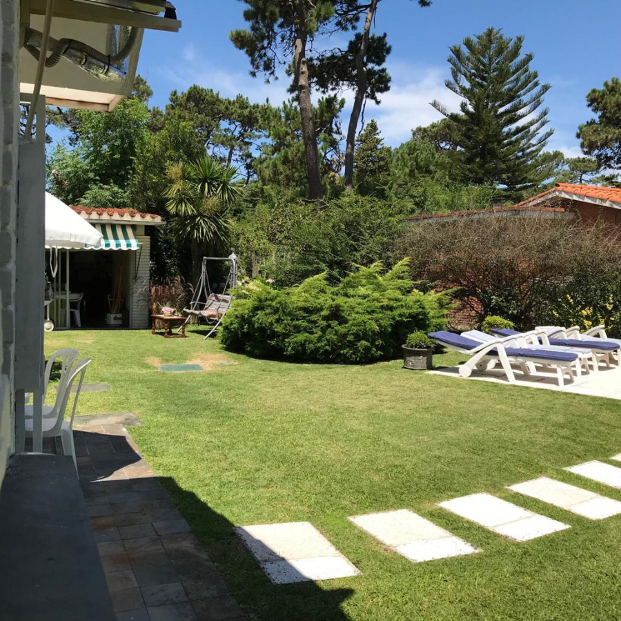 Casa ID.2066 - Casa en Cantegril