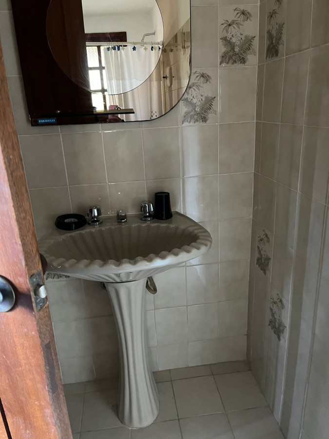 Casa ID.2502 - Hermoso chalet, Disponible en Alquiler Anual 