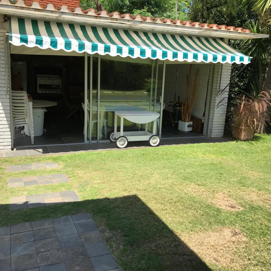 Casa ID.2066 - Casa en Cantegril