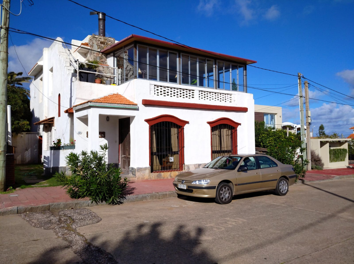 Casa ID.2362 - OPORTUNIDAD EN ZONA FARO - PENÍNSULA