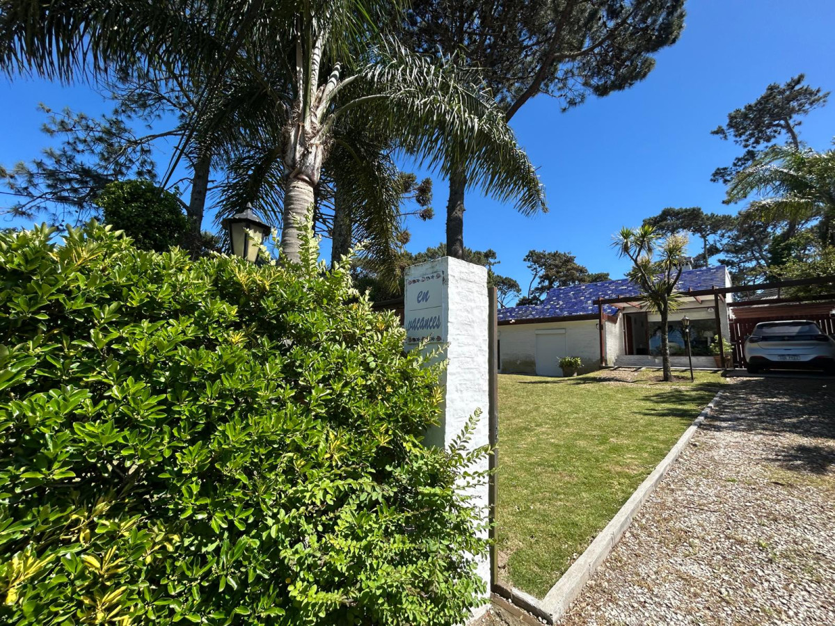 Casa ID.2967 - Hermosa casa en venta