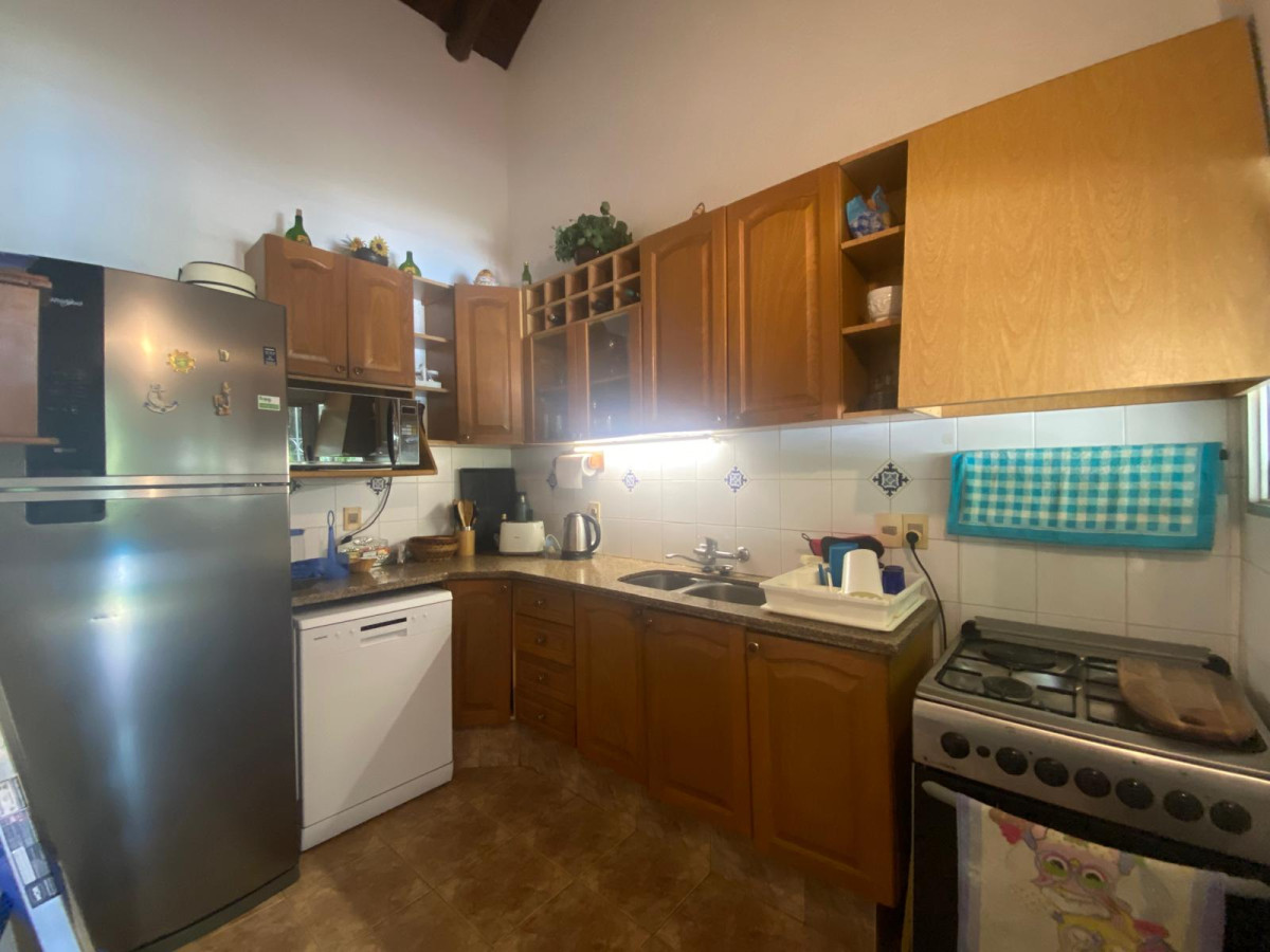 Casa ID.1830 - Casa en El Tesoro, 3 dormitorios *
