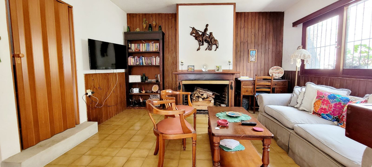 Casa ID.2631 - Se vende casa en San Carlos