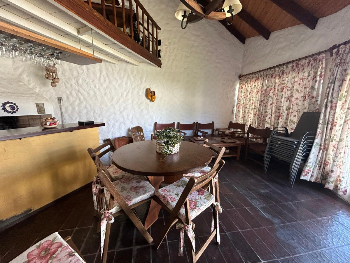 Casa ID.2967 - Hermosa casa en venta