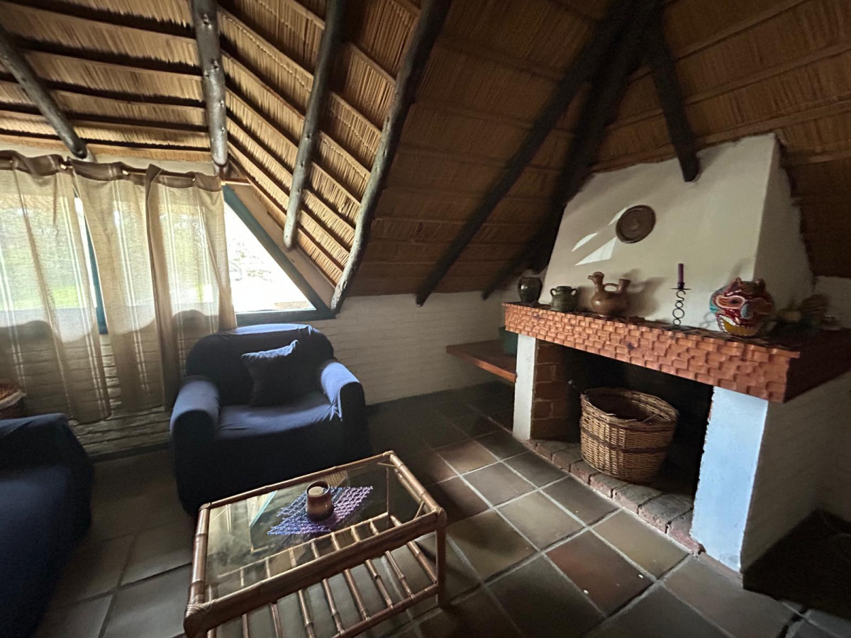 Casa ID.228 - EXCELENTE UBICACION 