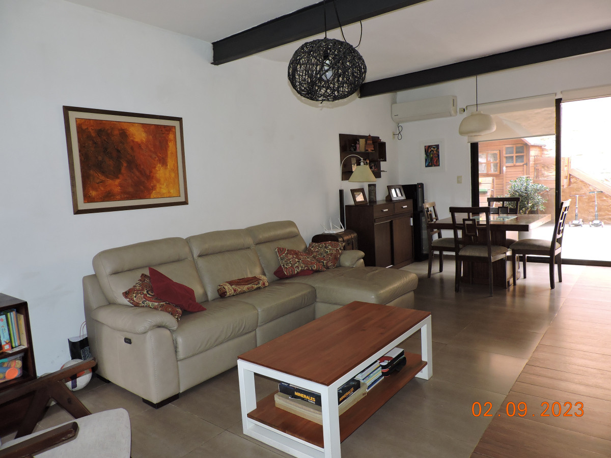 Casa ID.2815 - Próxima a Montevideo Shopping
