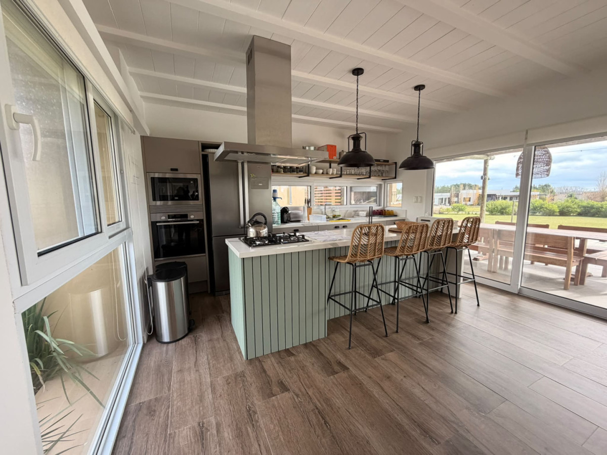 Casa ID.2994 - Venta de Casa en Exclusivo Barrio Privado El Quijote 