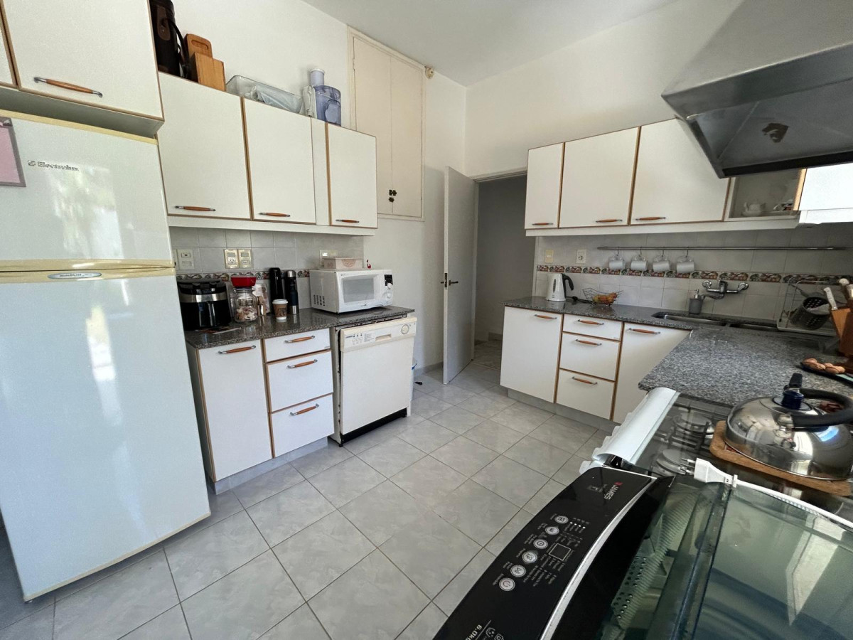 Casa ID.2967 - Hermosa casa en venta