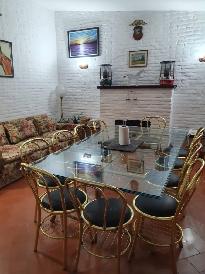 Casa ID.2661 - SE ALQUILA ANUAL Y TEMPORAL 