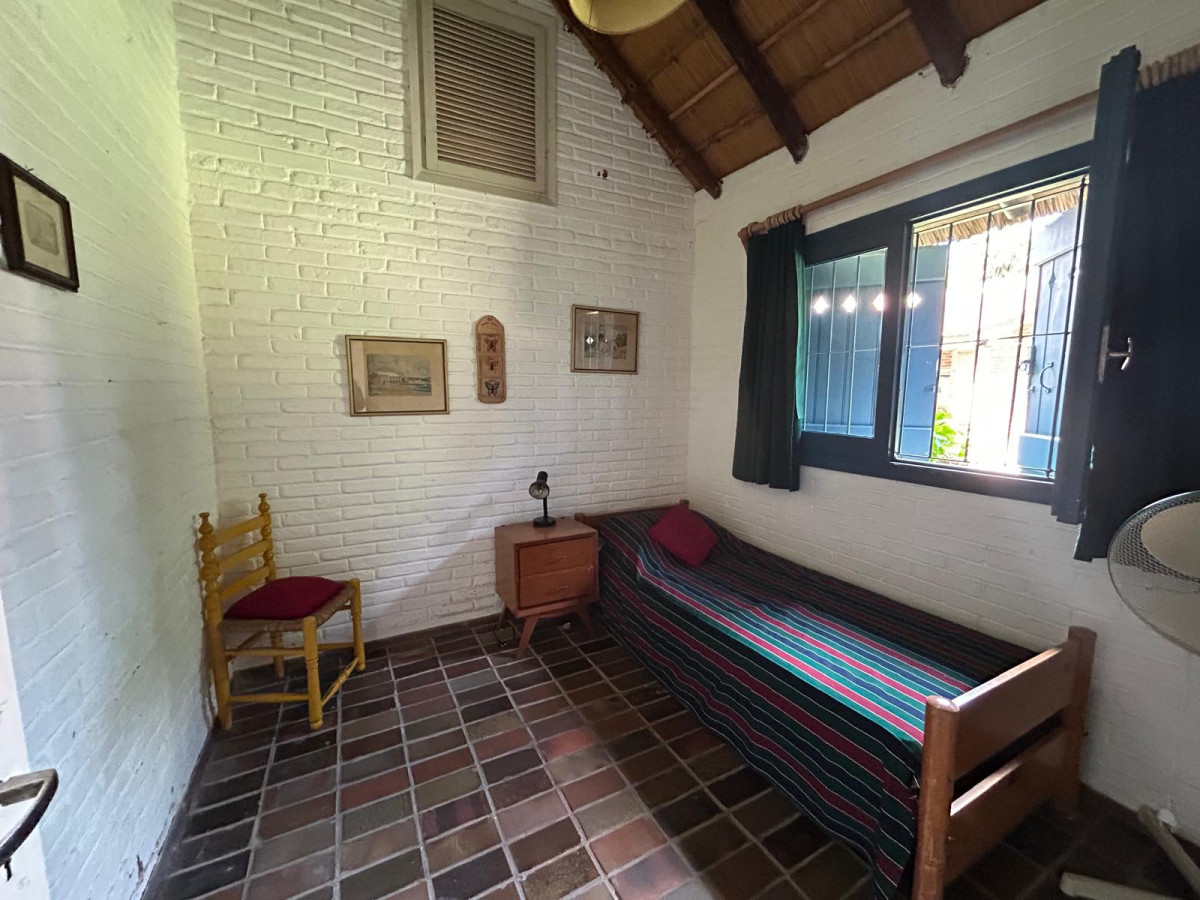 Casa ID.228 - EXCELENTE UBICACION 