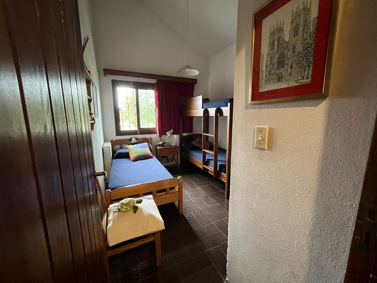 Casa ID.2735 - Se vende muy linda casa