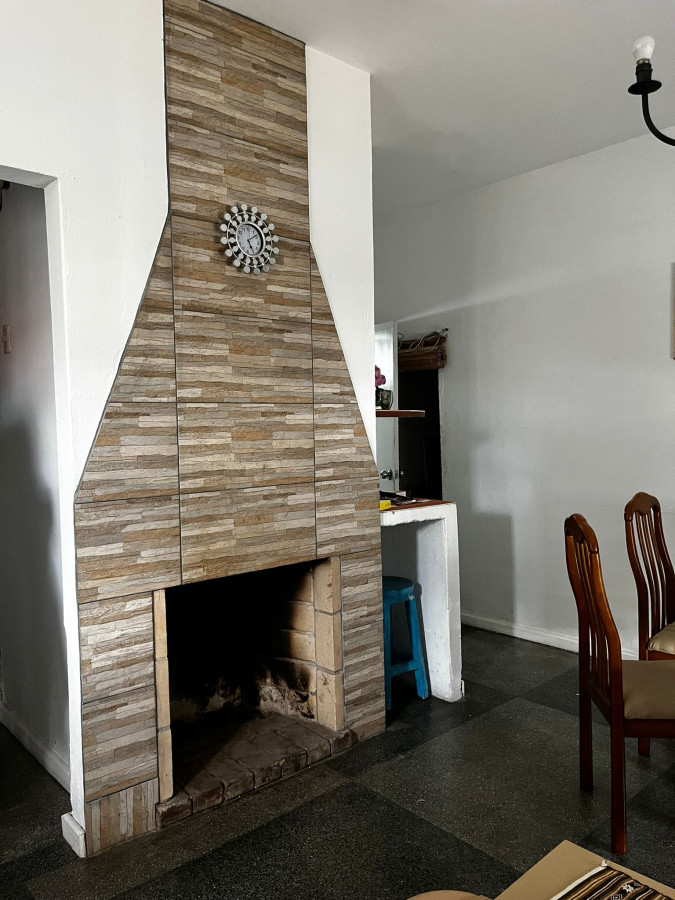 Casa ID.2607 - Se vende casa en el centro de San Carlos
