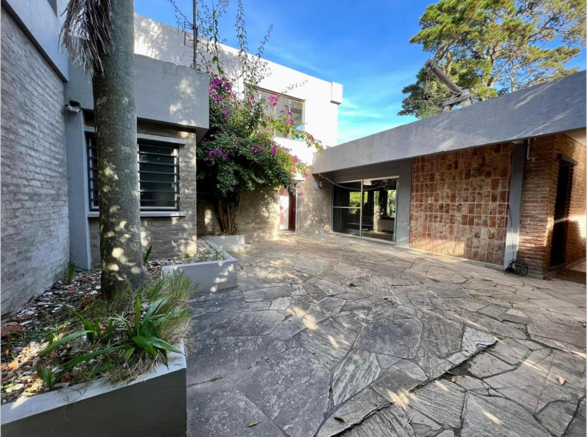 Casa ID.2947 - Excelente propiedad en venta 