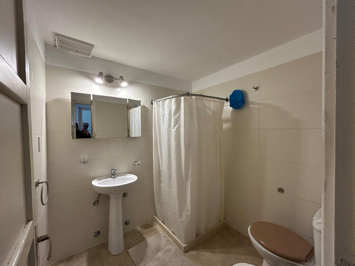 Casa ID.228 - EXCELENTE UBICACION 