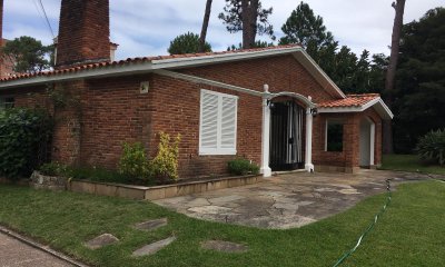 IMPORTANTE CASA EN PUNTA DEL ESTE