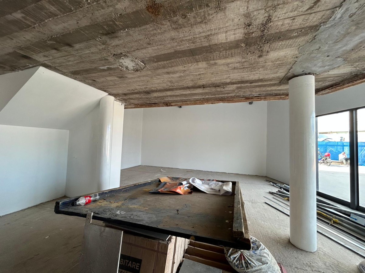 Local Comercial ID.2888 - EXCELENTE PUNTO PARA LOCAL COMERCIAL