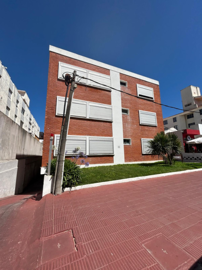 Apartamento ID.2975 - Alquiler de Temporada - Peninsula - 