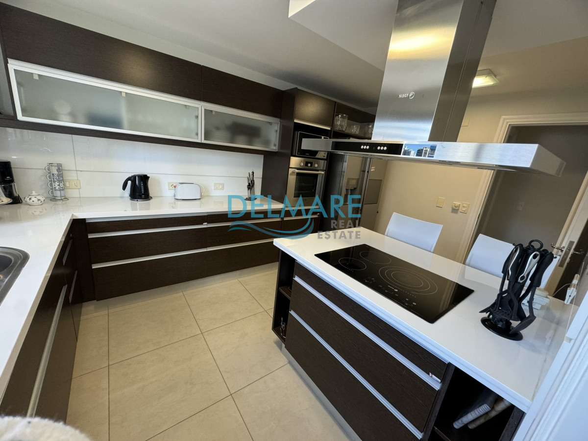 Apartamento ID.53 - Excepcional apartamento con increibles vistas a playa brava 