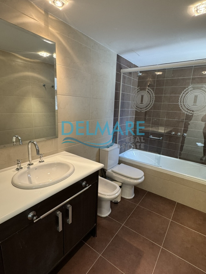 Apartamento ID.53 - Excepcional apartamento con increibles vistas a playa brava 