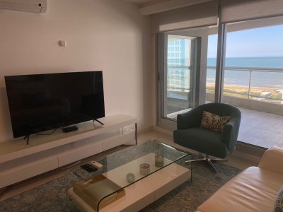 Apartamento con excelente vista al mar 