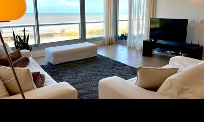 Estupendo apartamento con vistas a playa brava