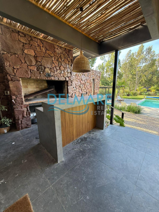 Casa ID.99 - Hermosa casa 