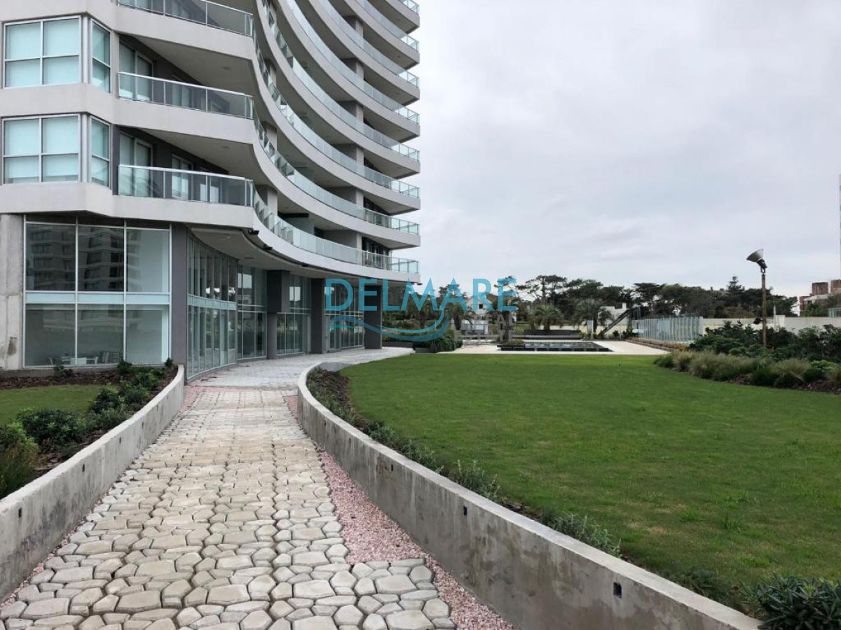 Apartamento ID.13 - Apartamento con excelente vista  a Playa Brava
