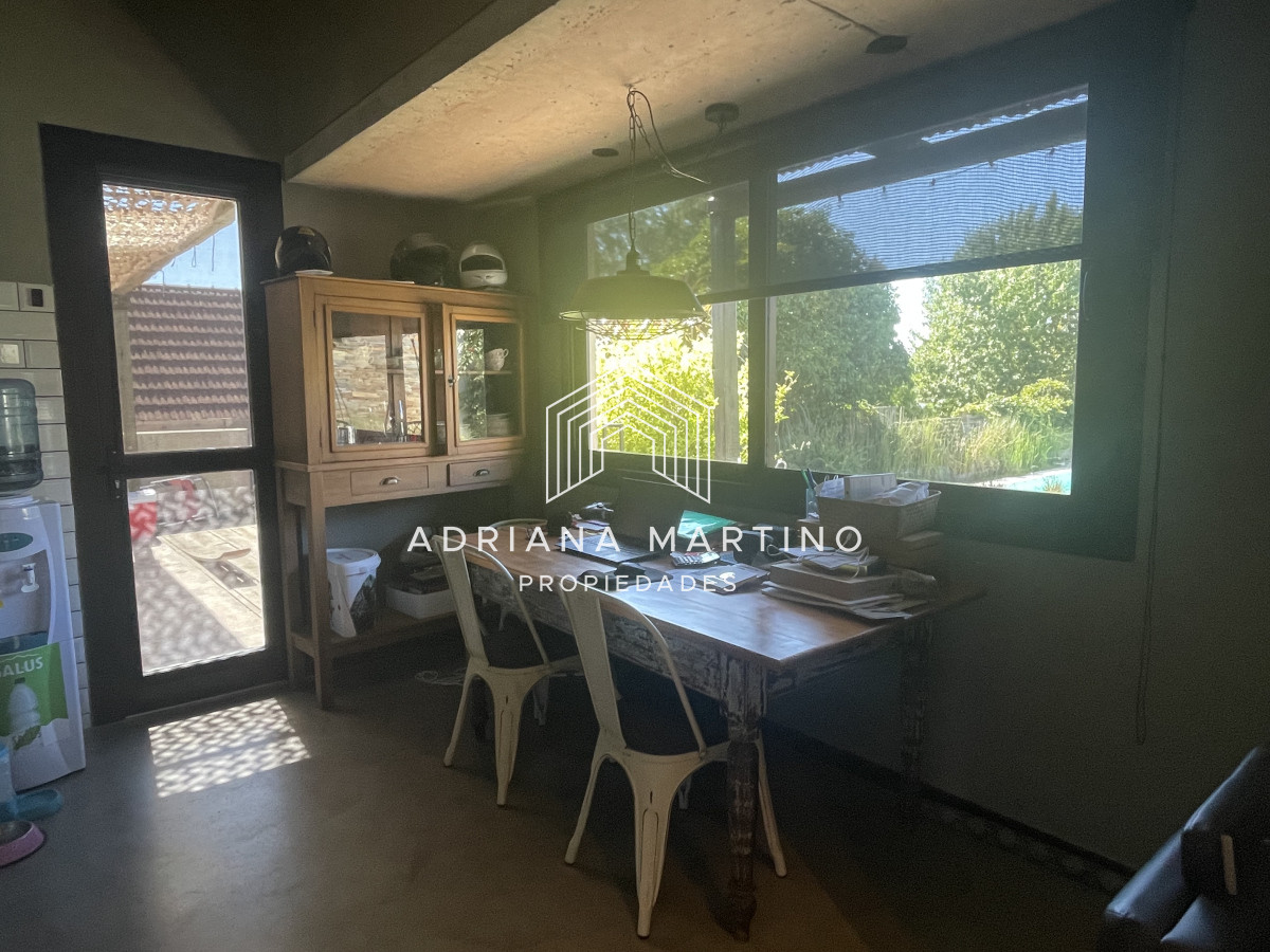 Casa ID.71281 - MODERNA CASA EN ZONA COLEGIOS 4 SUITES, ESPECTACULAR BARBACOA