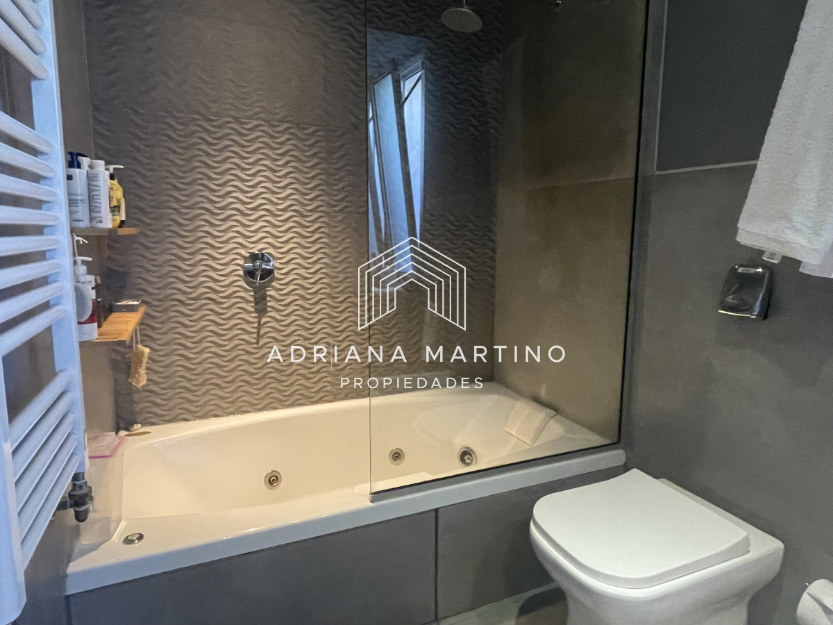 Casa ID.71281 - MODERNA CASA EN ZONA COLEGIOS 4 SUITES, ESPECTACULAR BARBACOA