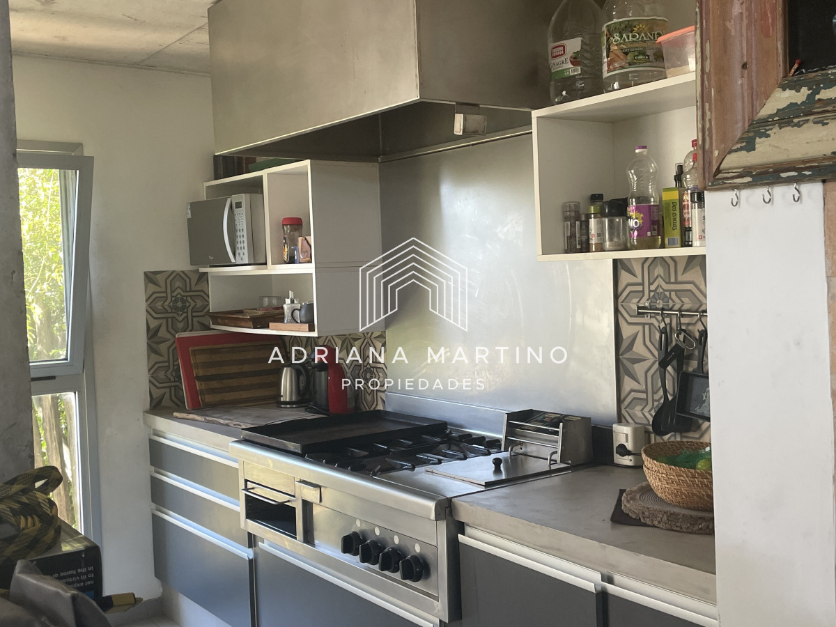 Casa ID.71281 - MODERNA CASA EN ZONA COLEGIOS 4 SUITES, ESPECTACULAR BARBACOA