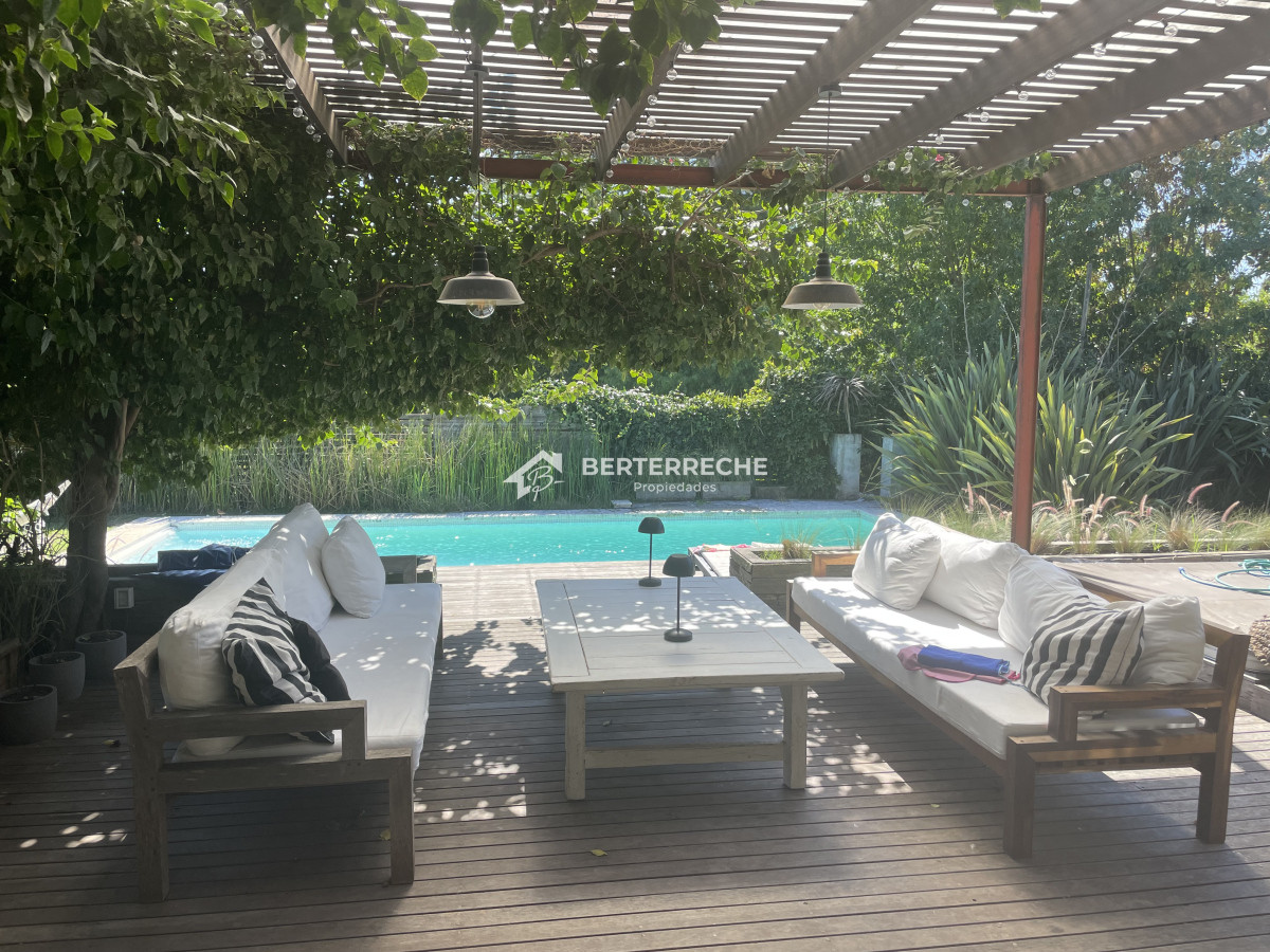 moderna casa en zona colegios 4 suites, espectacular barbacoa - brt675c