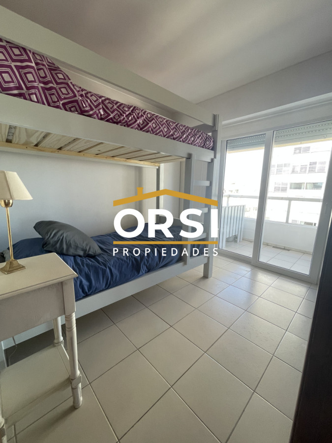 Apartamento ID.248 - Apartamento vista al puerto 2 dorm 2 baños