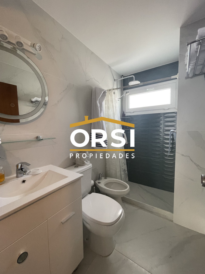 Apartamento ID.248 - Apartamento vista al puerto 2 dorm 2 baños