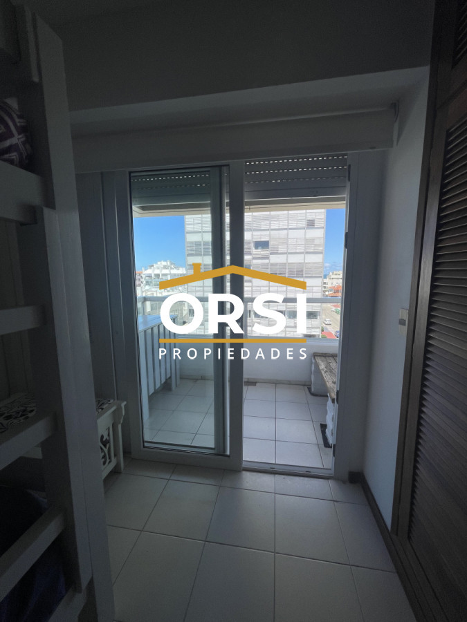 Apartamento ID.248 - Apartamento vista al puerto 2 dorm 2 baños