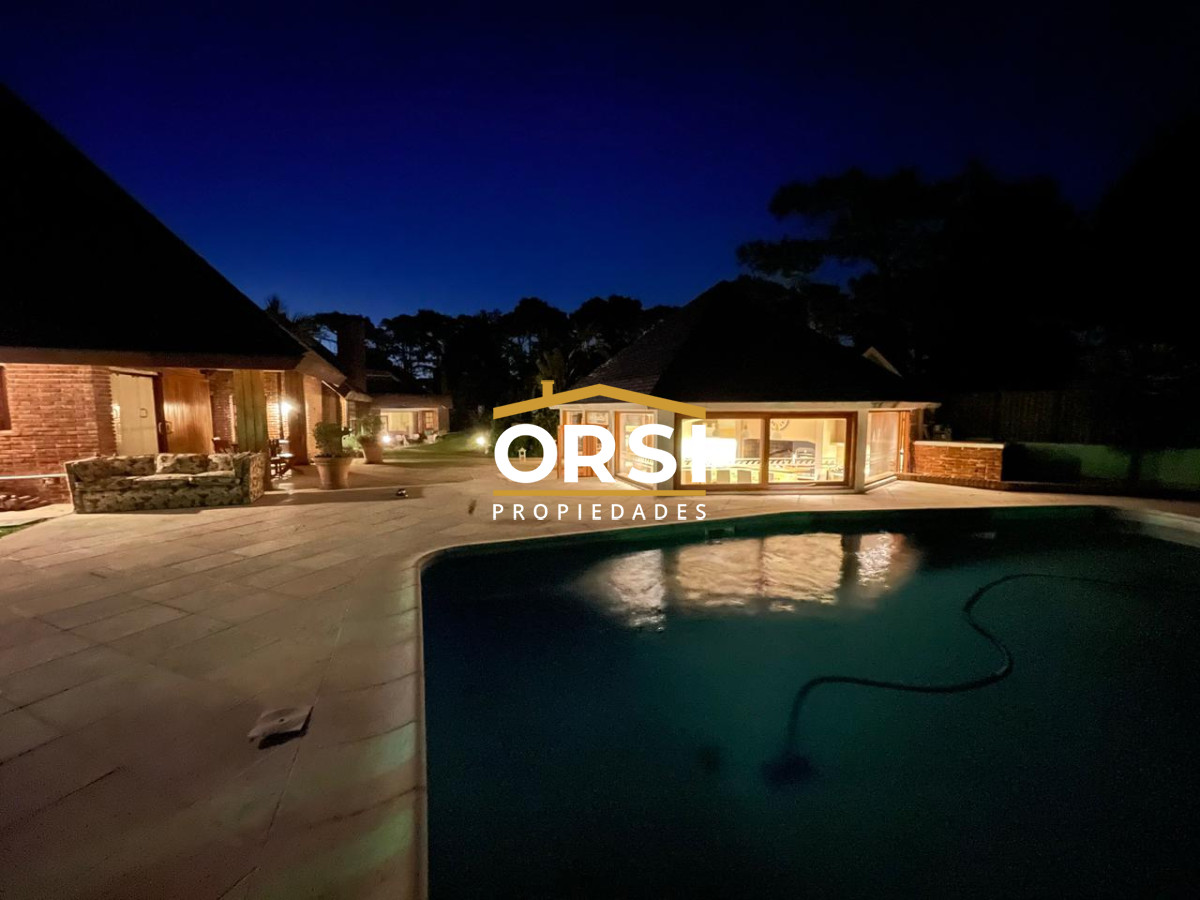 Casa ID.7 - Casa en Punta del Este, Lugano