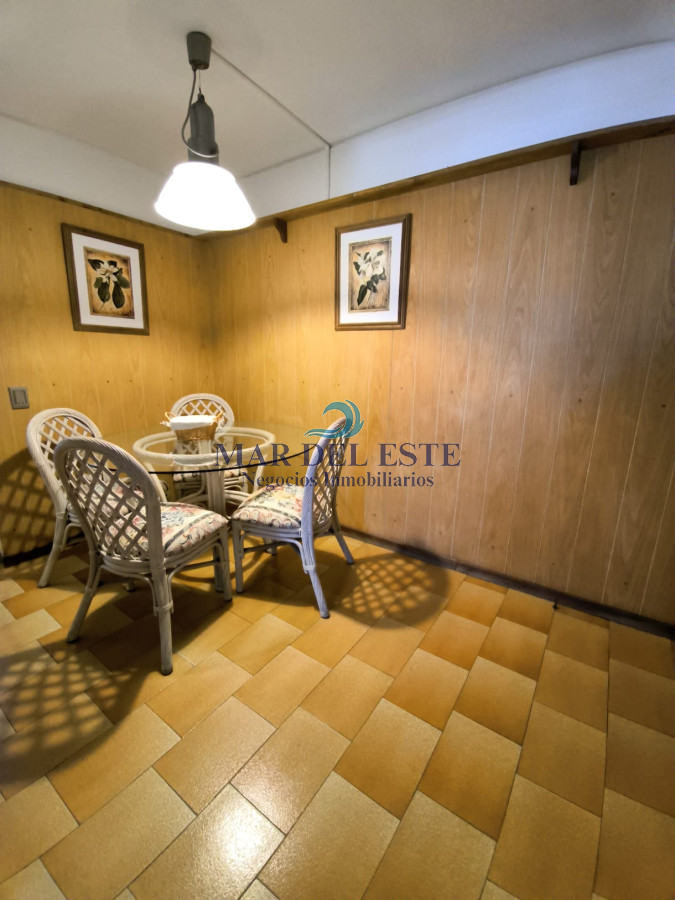 Apartamento ID.102 - Apartamento playa mansa primera linea