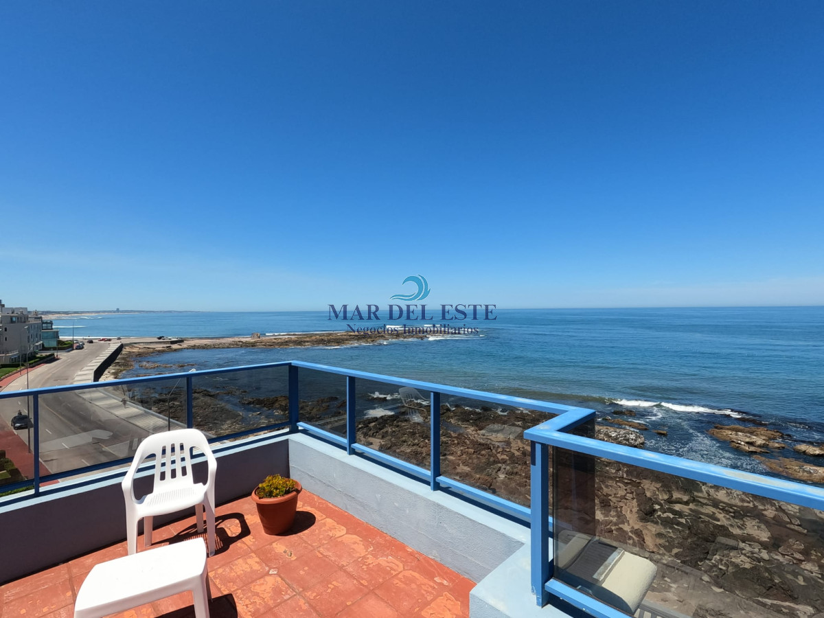 Apartamento ID.29 - Excelente apartamento con vista a Playa brava. 