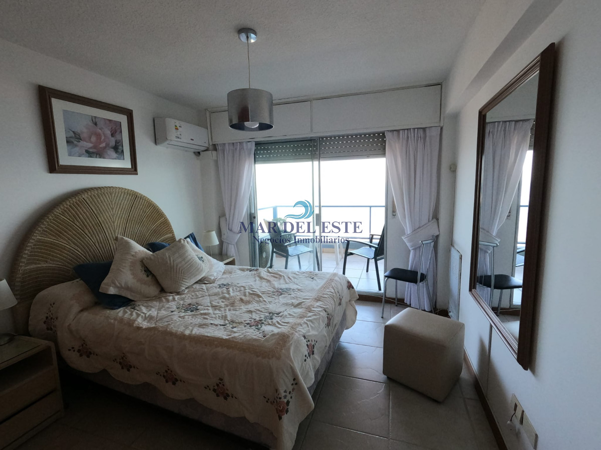 Apartamento ID.29 - Excelente apartamento con vista a Playa brava. 