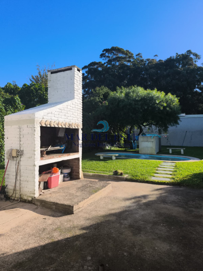 Casa ID.122 - Hermosa casa en barrio Pinares