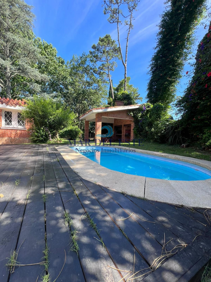 Casa ID.30 - Casa en excelente zona de Punta del Este