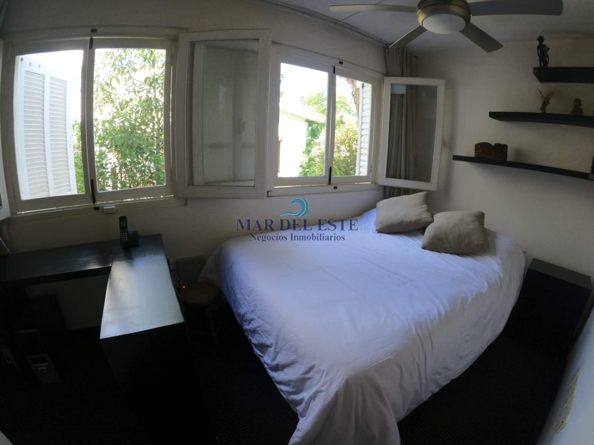 Casa ID.31 - Hermosa casa ubicada en excelente zona. A pocas cuadras de Playa Mansa