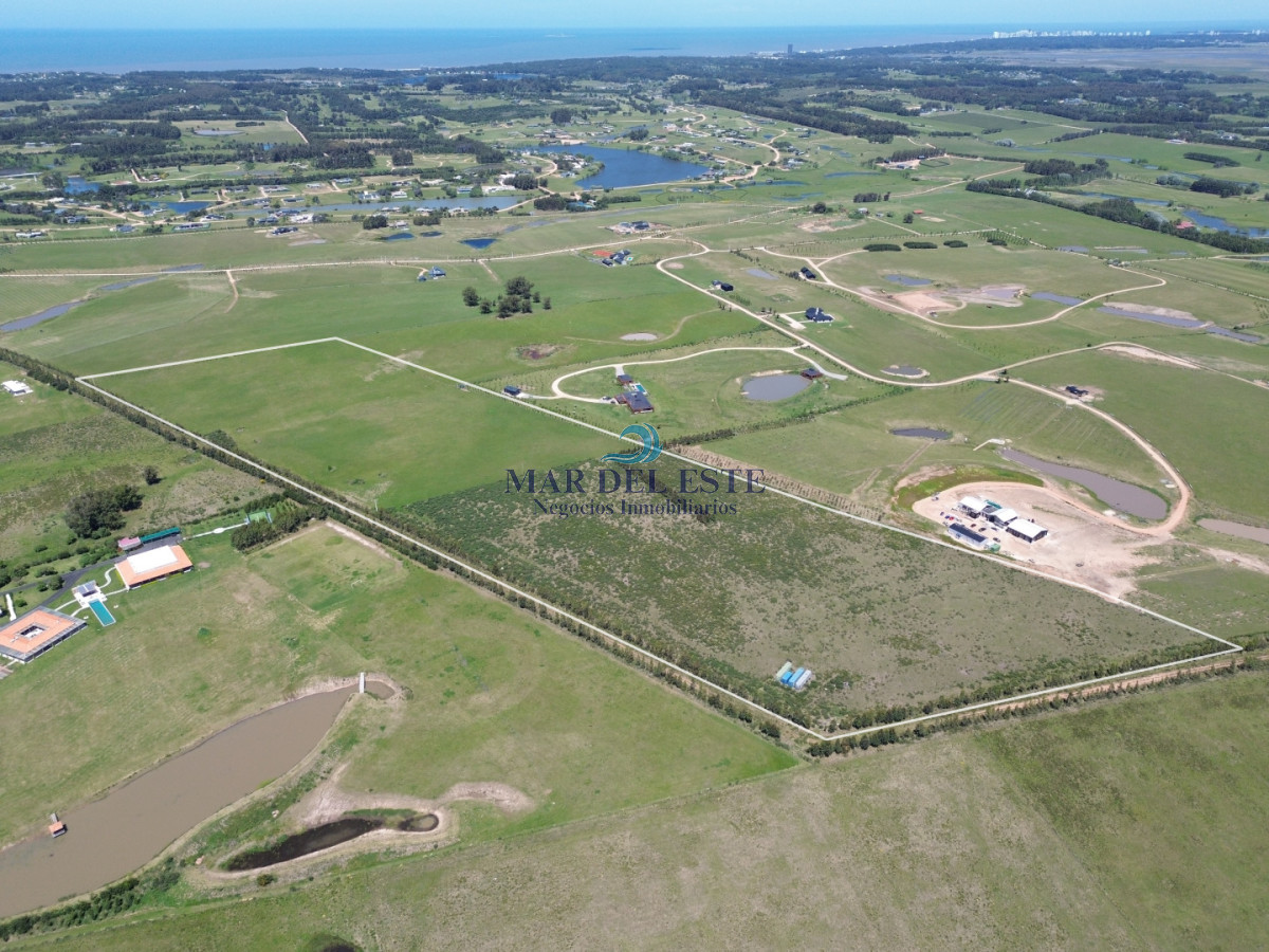 Campo Ref.97 - Chacra de 15 has. Ruta 104