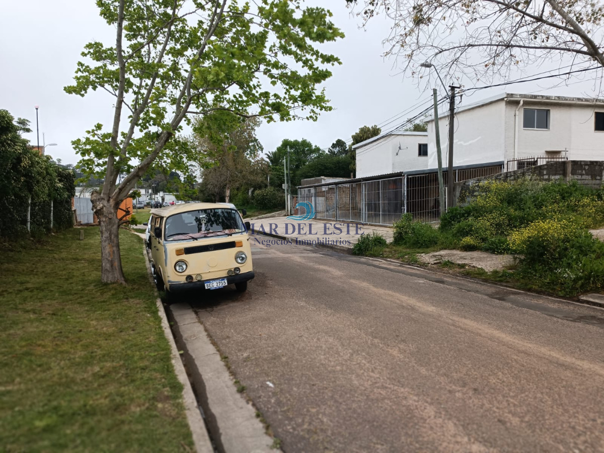 Terreno ID.15 - Terreno en Barrio Scalone de 1349m2