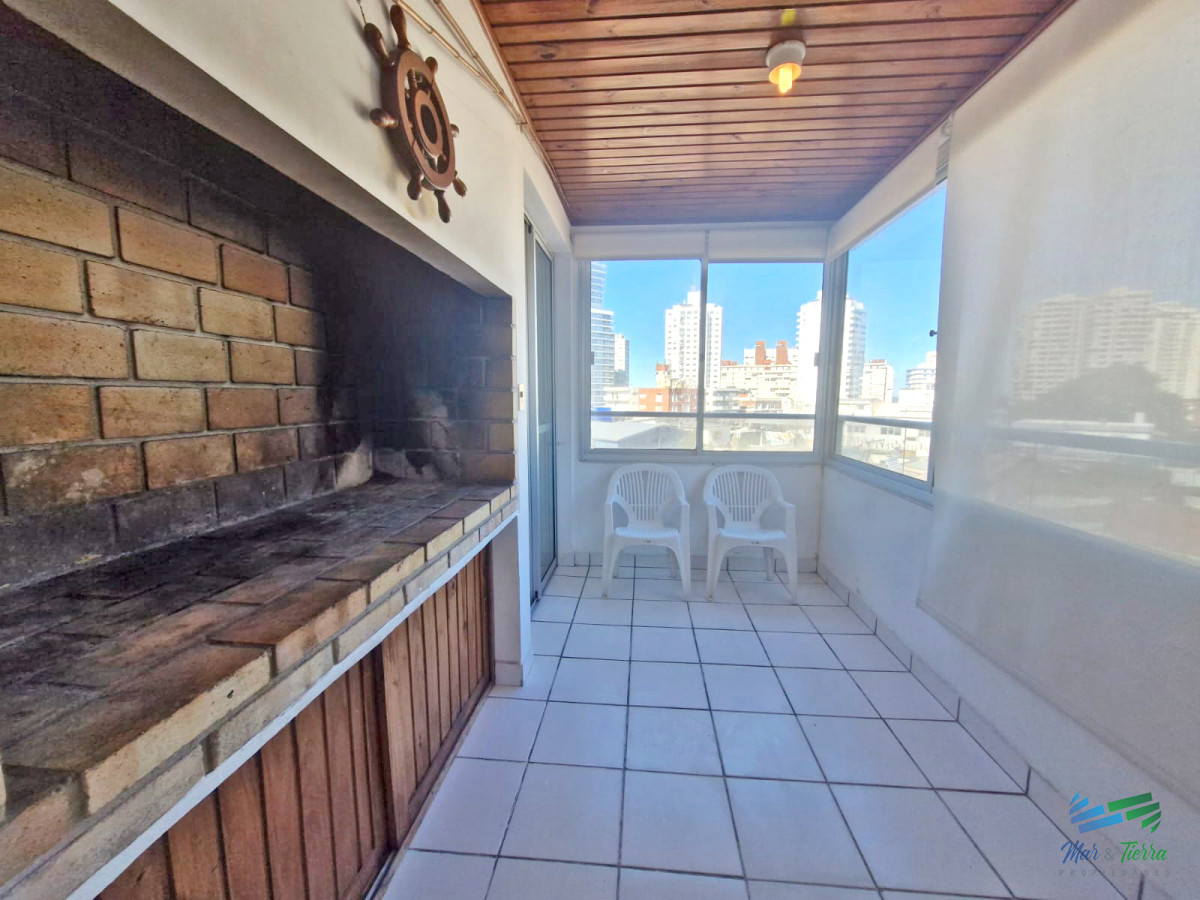 Apartamento ID.5525 - Venta Apartamento 2 dormitorios, Cap Ferrat a 1 Cuadra de Playa Mansa, Punta del Este