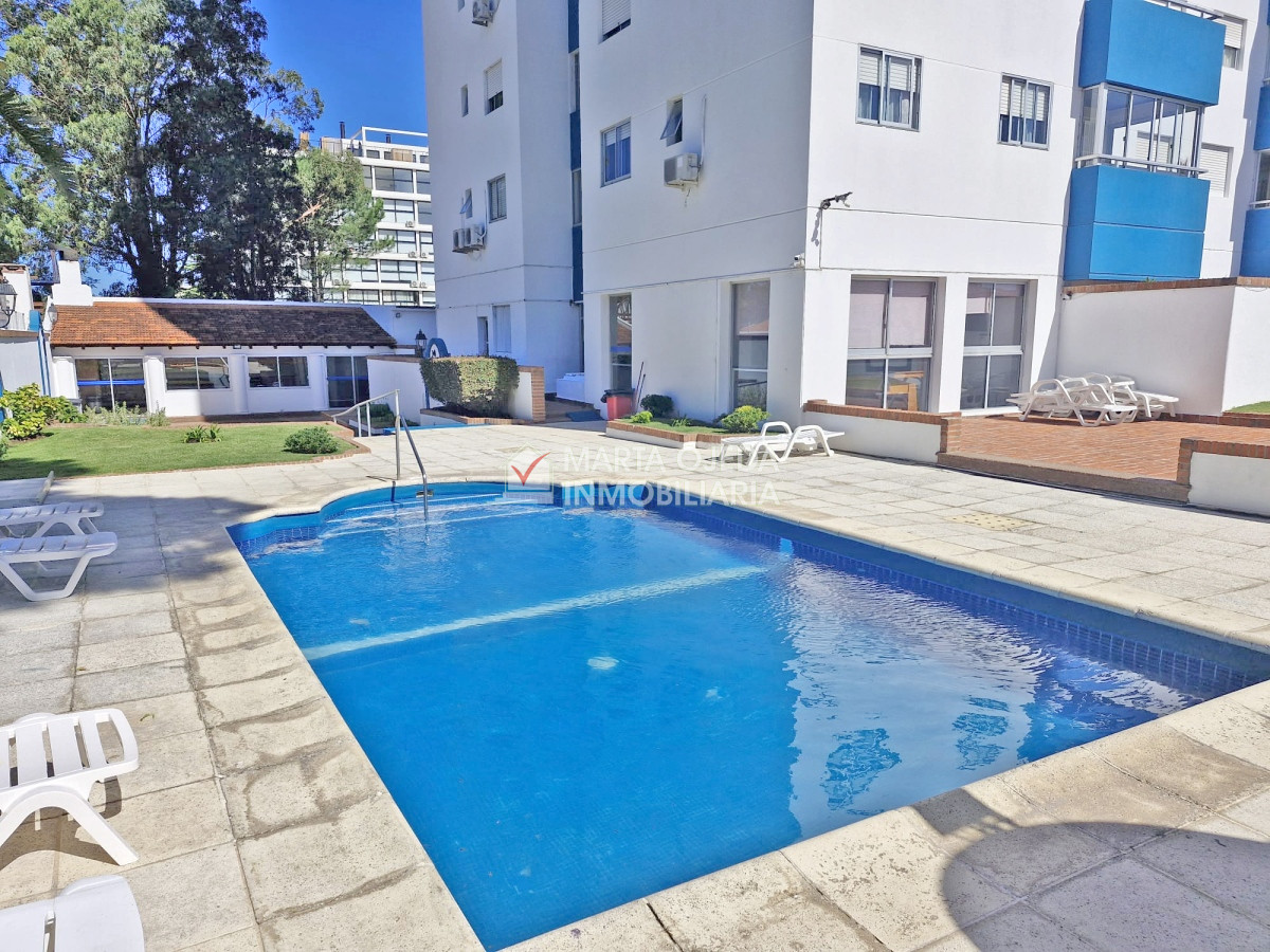 Apartamento ID.40794 - Venta Apartamento en Punta del Este Edificio Leblon Roosevelt