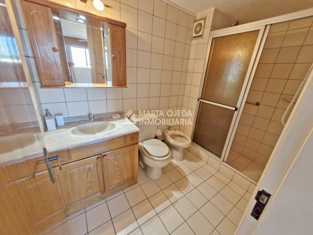 Apartamento ID.40794 - Venta Apartamento en Punta del Este Edificio Leblon Roosevelt
