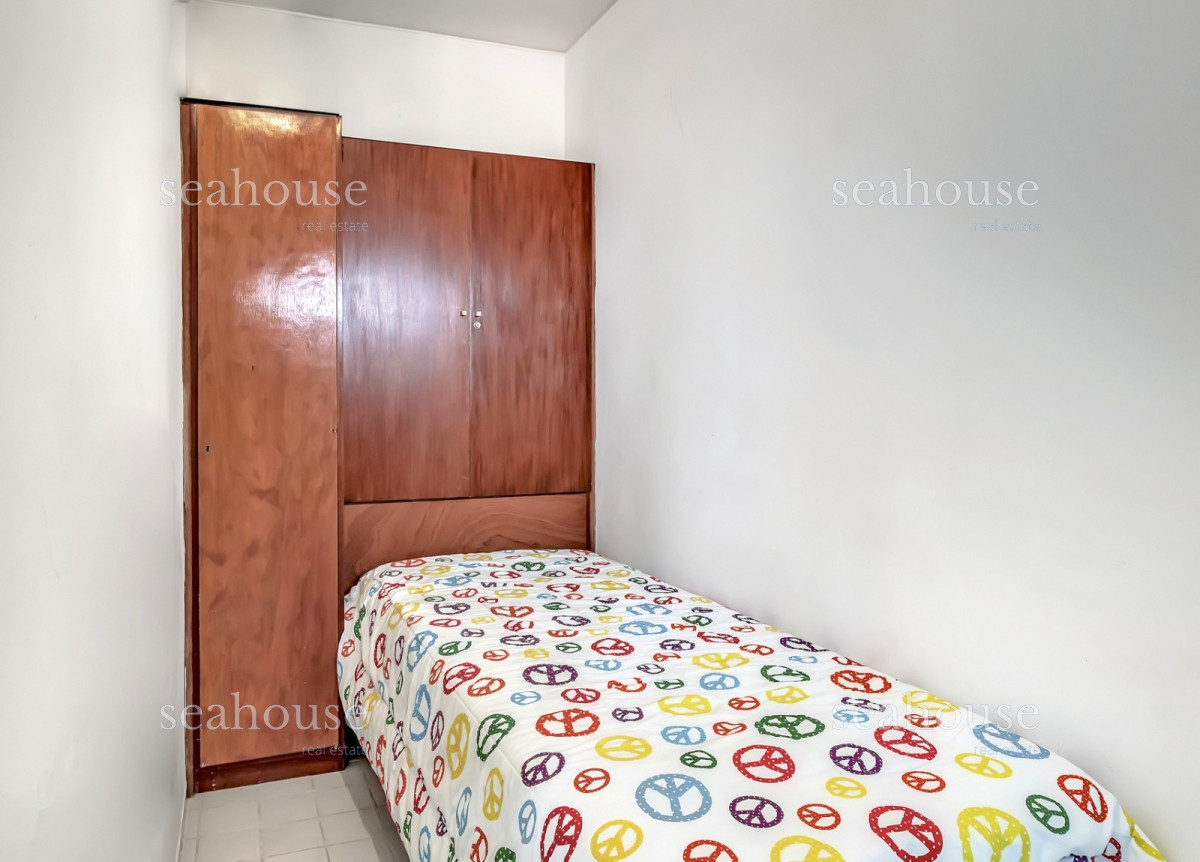 Apartamento Ref.1074 - Venta Apartamento en Punta del Este Golden Gate 1ra Línea de Mansa