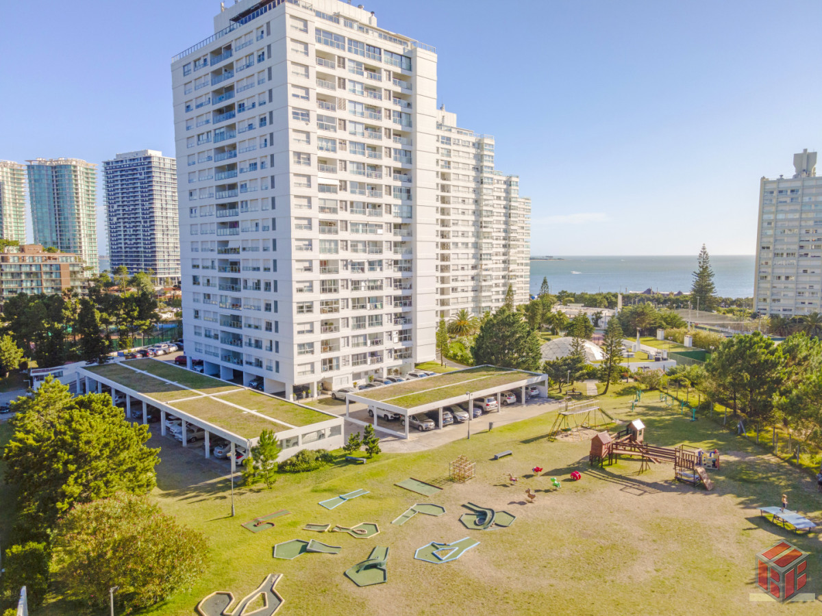 Apartamento ID.9076 - Apartamento en Punta del Este Mansa Torre Jefferson en Complejo Lincoln Center 1ra Línea de Mansa Excelentes Amenities