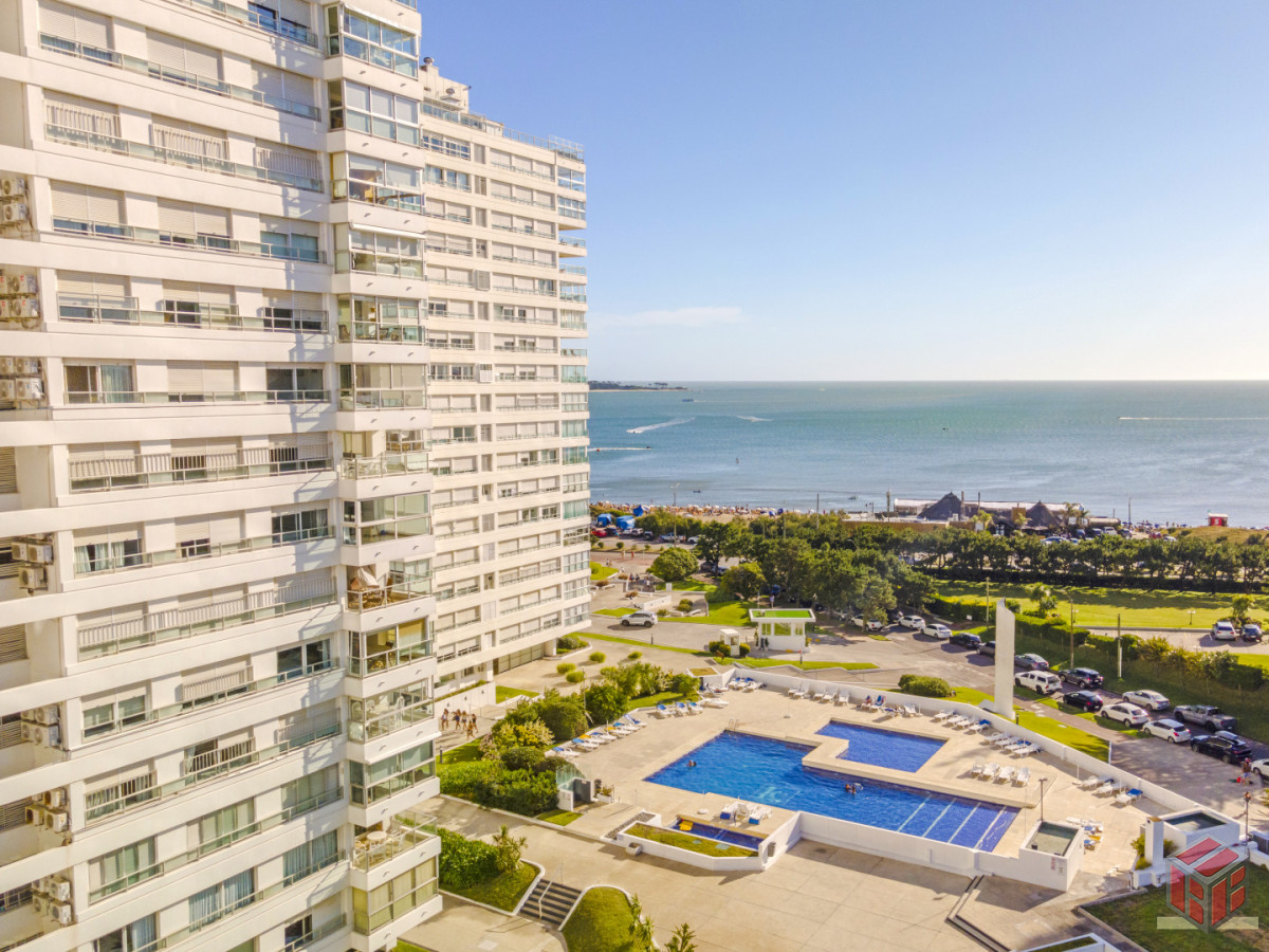 Apartamento ID.9076 - Apartamento en Punta del Este Mansa Torre Jefferson en Complejo Lincoln Center 1ra Línea de Mansa Excelentes Amenities